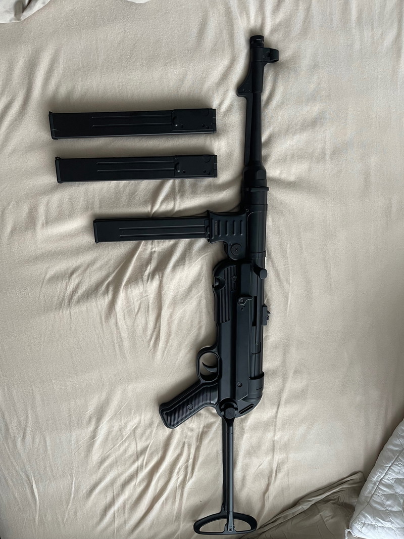 Image 1 for AGM MP40 AEG | 2 midcaps | 1 lowcap | 7,4v LiPo |