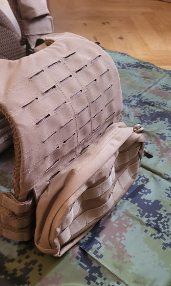 Imagen 2 de Viper Tactical Plate Carrier + Invader Gear pouches