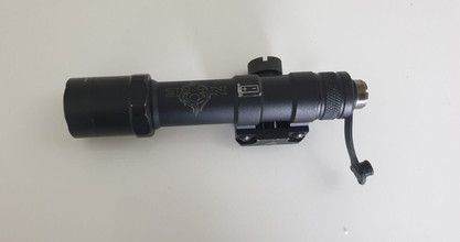 Bild für Night Evolution M600C Scout Tactical LED Flashlight, Black