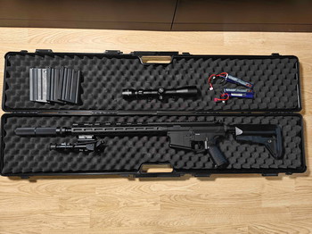 Image 3 pour DMR/Sniper-style AEG (upgraded)