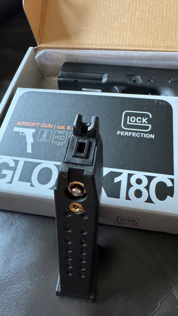 Image 4 for UMAREX VFC Glock 18C F-Mark with stippling