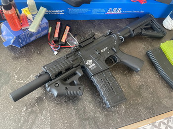 Afbeelding 3 van AEG Startset - G&G Firehawk met accesoires