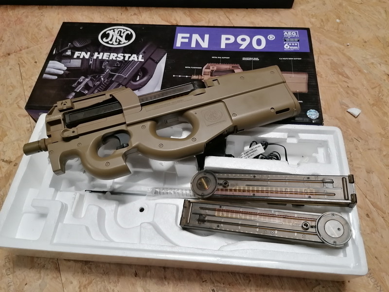 Image 1 for FN P90 AEG