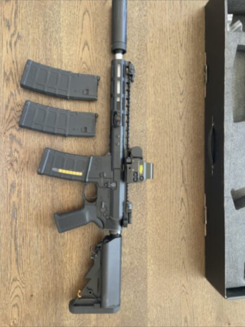 Afbeelding 1 van Noveske N4 Gen.3 GBB - Black - EMG / Double Eagle mit 2 Zusatzmagazinen