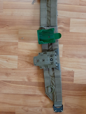 Imagen 3 de Tactical belt met accessoires.