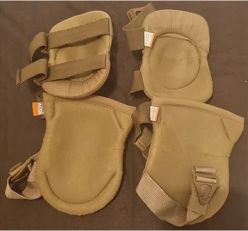 Afbeelding 2 van Airsoft knie en elleboog berschermers - Alta