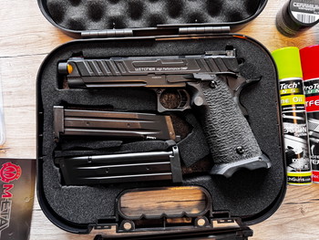 Bild 3 für Army Armament R601 Witcher GBB