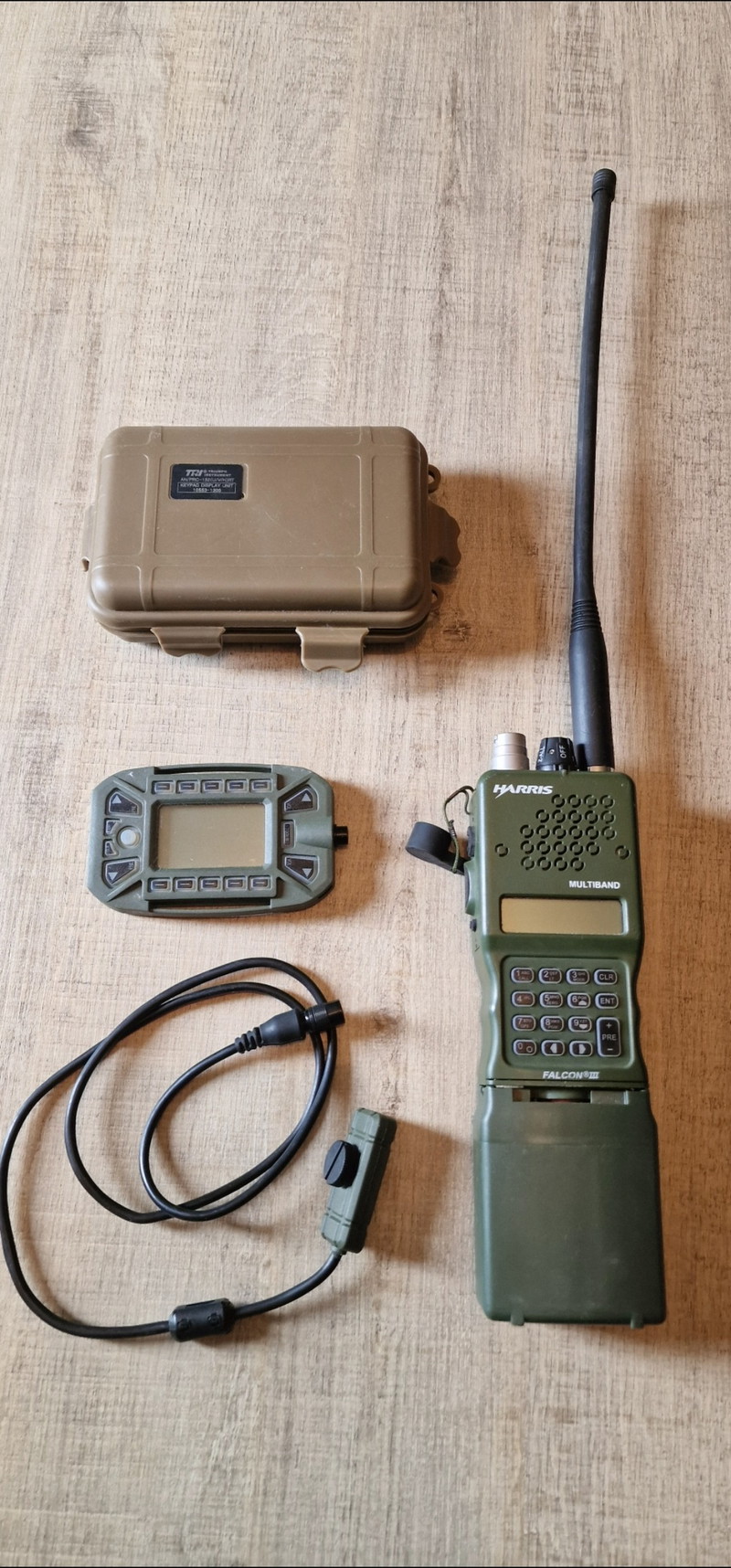 Bild 1 für Harris Falcon 3