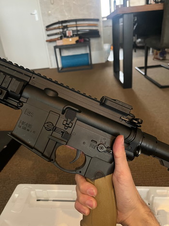 Image 2 pour Zwart gespoten hk416 sportline AEG