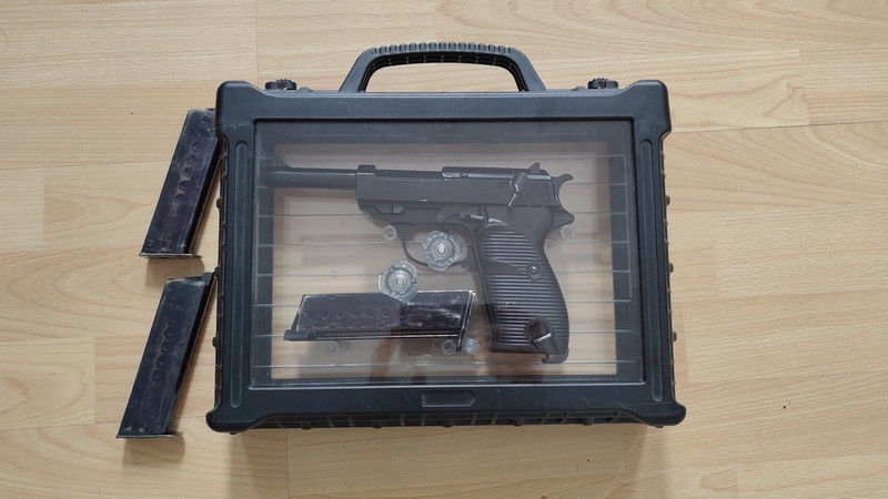 Imagen 1 de WE P38 in LED case + 4 mags
