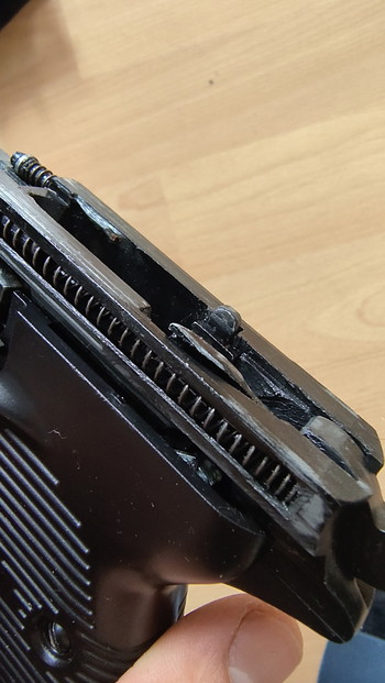 Imagen 4 de WE P38 in LED case + 4 mags