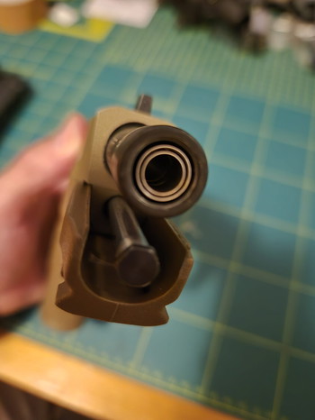 Image 4 for VFC M&P 9 Salient Arms GBB + 3 mags + crazyjet