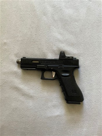 Image 4 pour Glock 17 met custom slide
