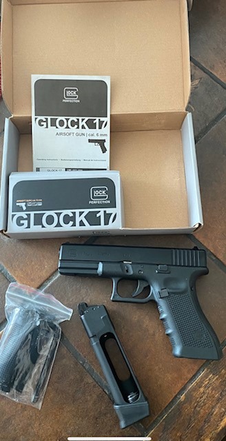 Image 3 for Umarex Glock 17 Gen 4 Co2 blowback