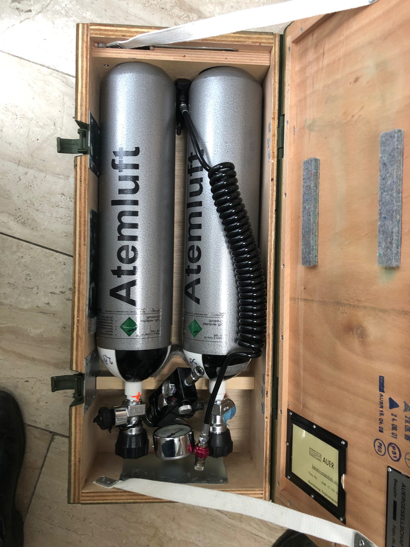 Bild 1 für Munitie kist met 2 HPA flessen