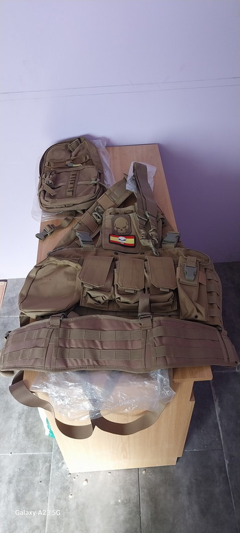 Afbeelding 2 van Supercombo equipamiento airsoft arido pixelado español completo