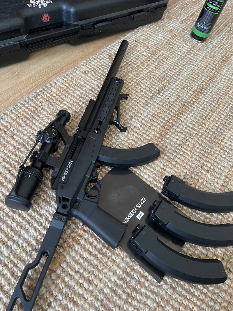 Image 1 for Novritsch SSQ22 gbbr , 1-4 scope , 4 mags , handstop grip