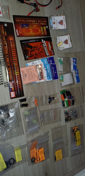 Afbeelding 4 van Tech Parts Lot - HPA - AEG