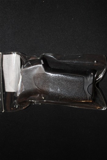 Image 3 for Specna Arms Edge M4/AR15 QD Pistol Grip (nieuw nog in verpakking)