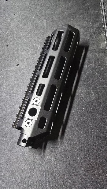 Imagen 2 de Aap 01 smg handguard + outer barrel