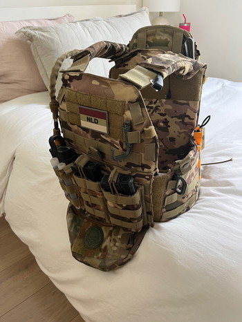 Imagen 2 de Plate carrier multicam met pouches