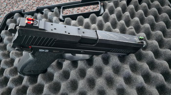 Imagen 3 de Novritsch SSX 23 met demper, lampje, holster en koffer