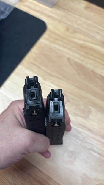 Image 6 for 2x Umarex Glock 17/18 mags (round seal)