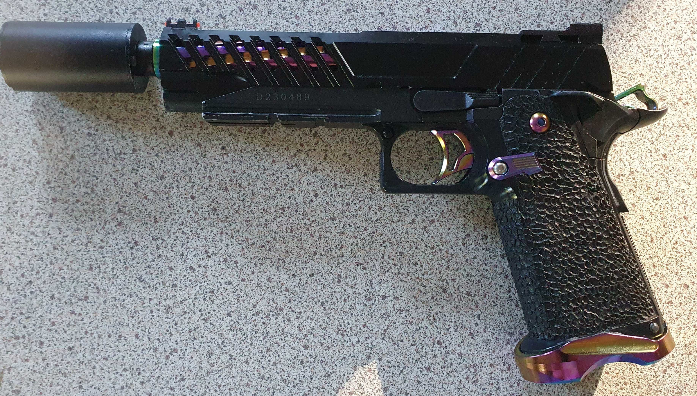 Hi capa Custom ceracoat en geüpgrade - Airsoft Bazaar