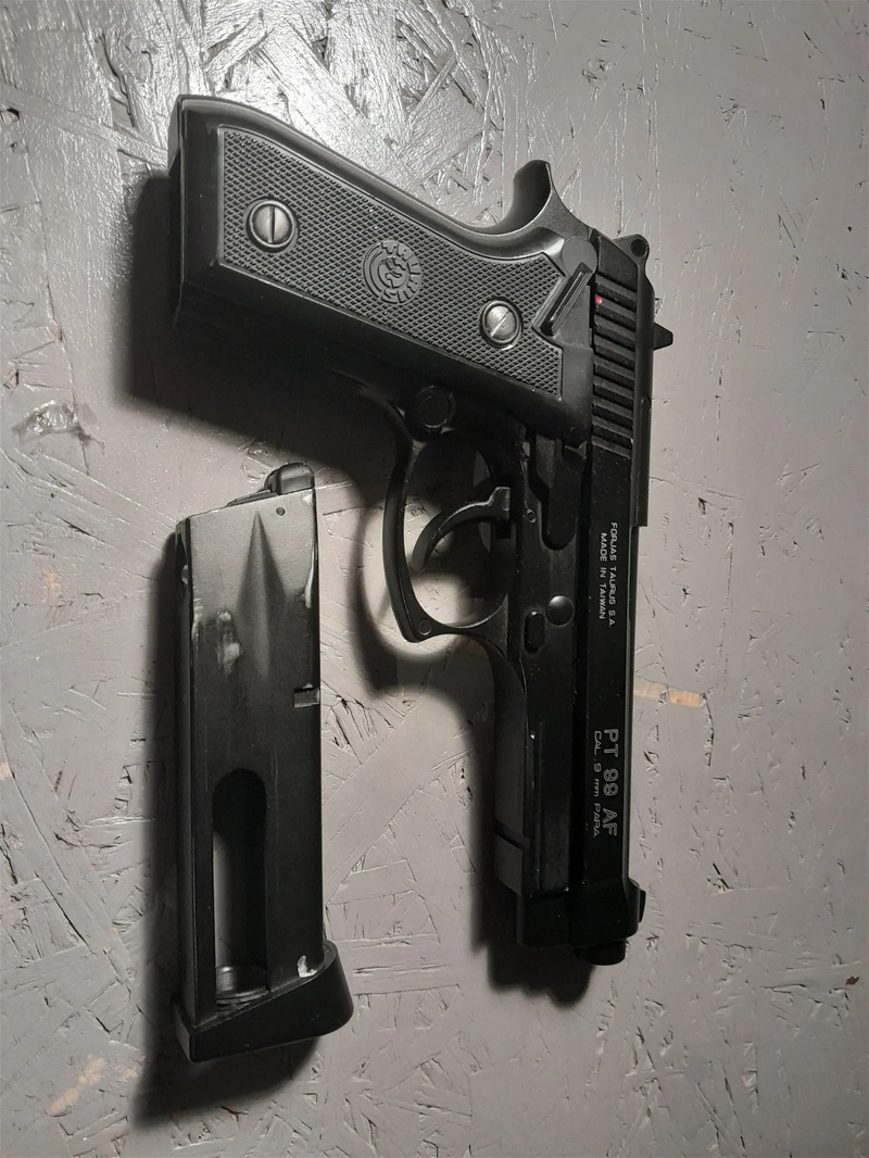 Bild 1 für Taurus M9 GBB