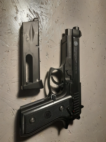 Bild 2 für Taurus M9 GBB