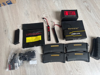 Bild 5 für 1/5 G&G Firehawk geüpgraded + AAP01 en meer