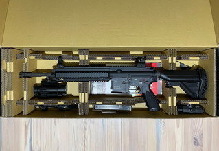 Image pour VFC HK416D V2 with attachments (defect)