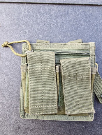 Bild 5 für Invader Gear Tactical vest + belt + verscheidene pouches en leg holster