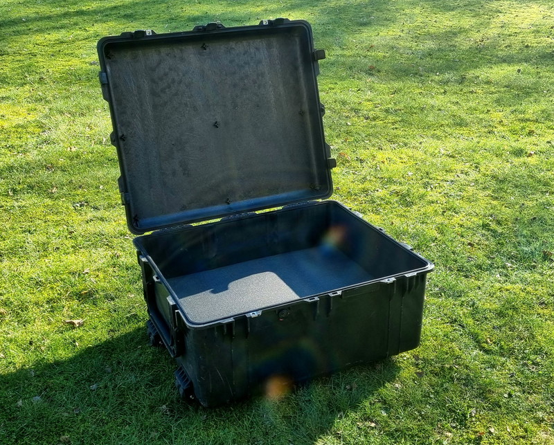 Image 1 for Peli 1690