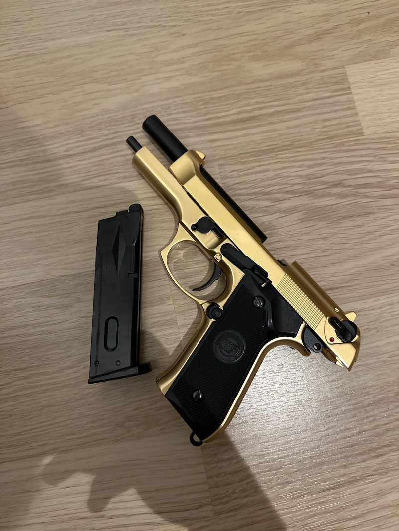 Afbeelding 1 van Gouden Berreta Pistol