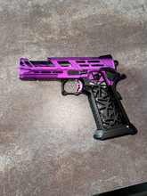 Afbeelding van Hi capa Full Custom with hpa Adapter