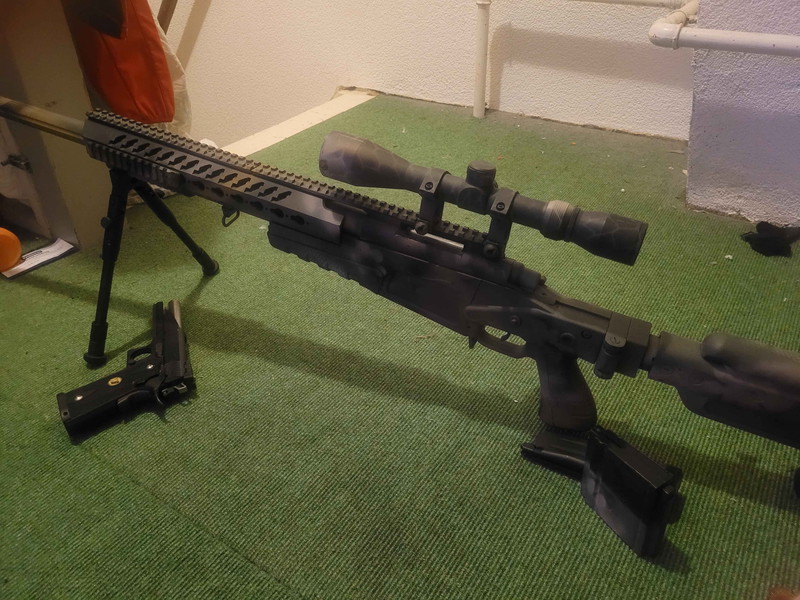 Bild 1 für Sniper + WE Hi-capa