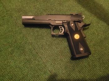 Bild 2 für Sniper + WE Hi-capa