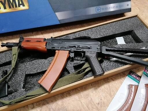 Afbeelding 1 van Cyma ak74u