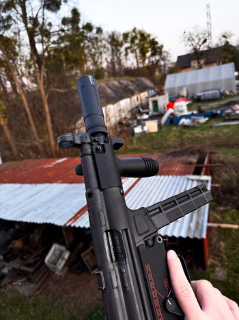 Afbeelding 2 van BOLT Airsoft SWAT K (B.R.S.S) MP5 | ELECTRIC BLOWBACK