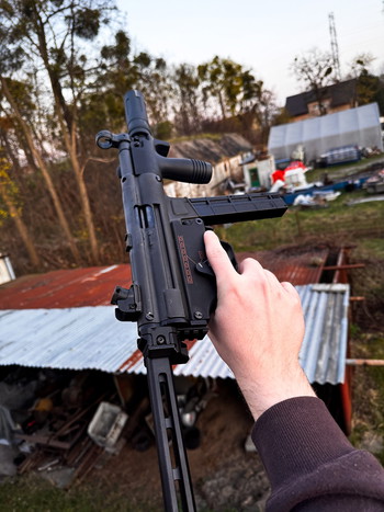 Afbeelding 3 van BOLT Airsoft SWAT K (B.R.S.S) MP5 | ELECTRIC BLOWBACK