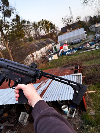 Afbeelding 4 van BOLT Airsoft SWAT K (B.R.S.S) MP5 | ELECTRIC BLOWBACK