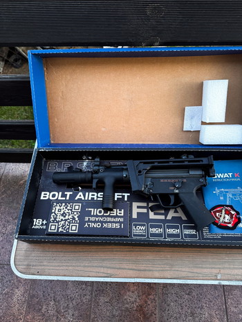 Afbeelding 7 van BOLT Airsoft SWAT K (B.R.S.S) MP5 | ELECTRIC BLOWBACK