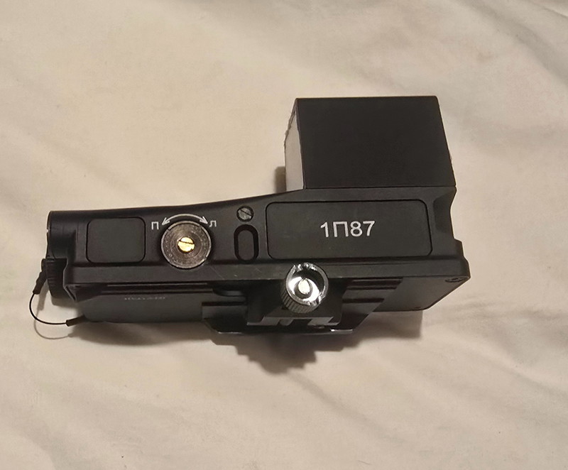 Image 1 pour Begadi 1P86 red dot