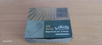 Afbeelding 4 van Ares ASG G14 con selector de tiro y blockback electrico + pack cargadores + caja original y factura