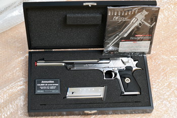 Image 3 pour Limited edition Biohazard Desert 50AE Leon Custom Resident evil