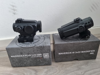 Imagen 3 de Vector Optics airsoft red dot & magnifier