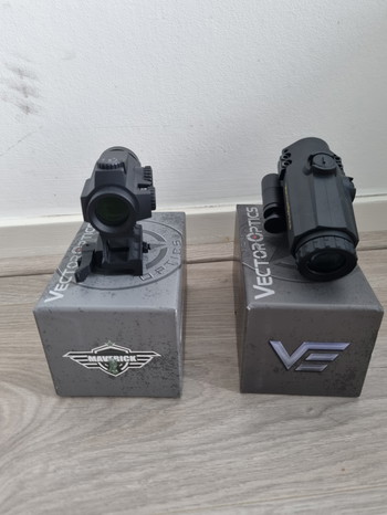 Afbeelding 4 van Vector Optics airsoft red dot & magnifier