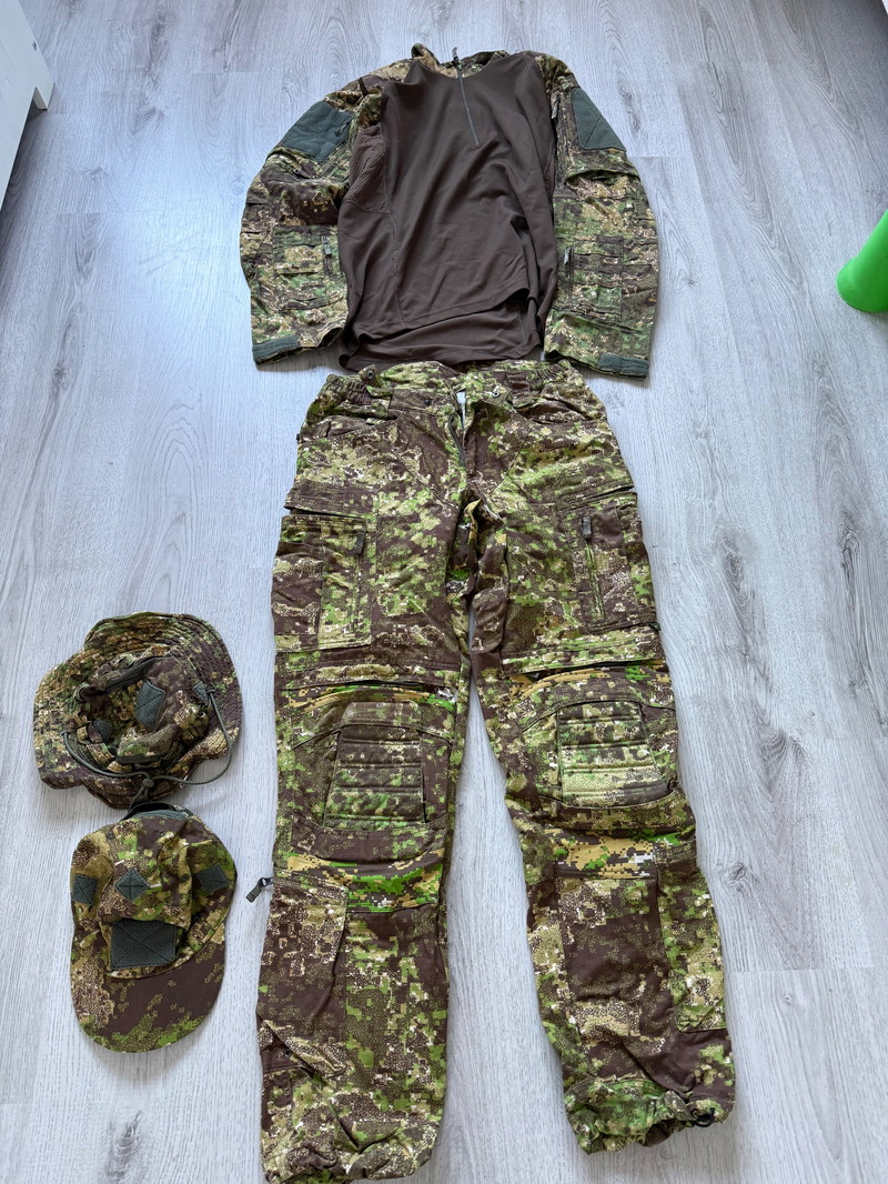 Afbeelding 1 van Ufpro kleding set. Pencott greenzone