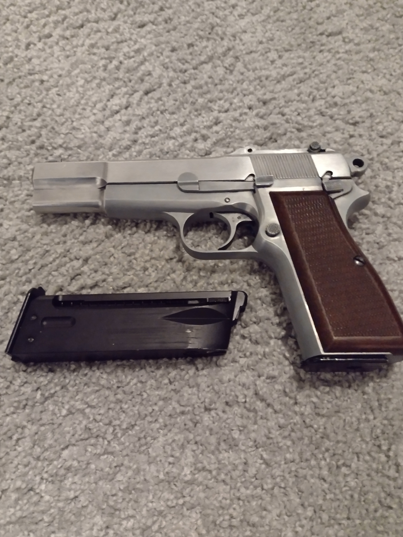 Image 1 pour WE Browning Hi-Power mk1